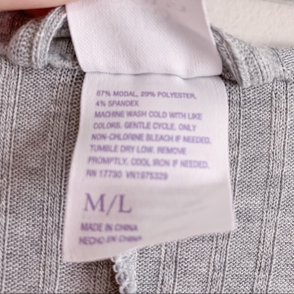 Stars Above Women’s Gray Short Bell Sleeve Wide Rib Robe - Picture 8 of 8